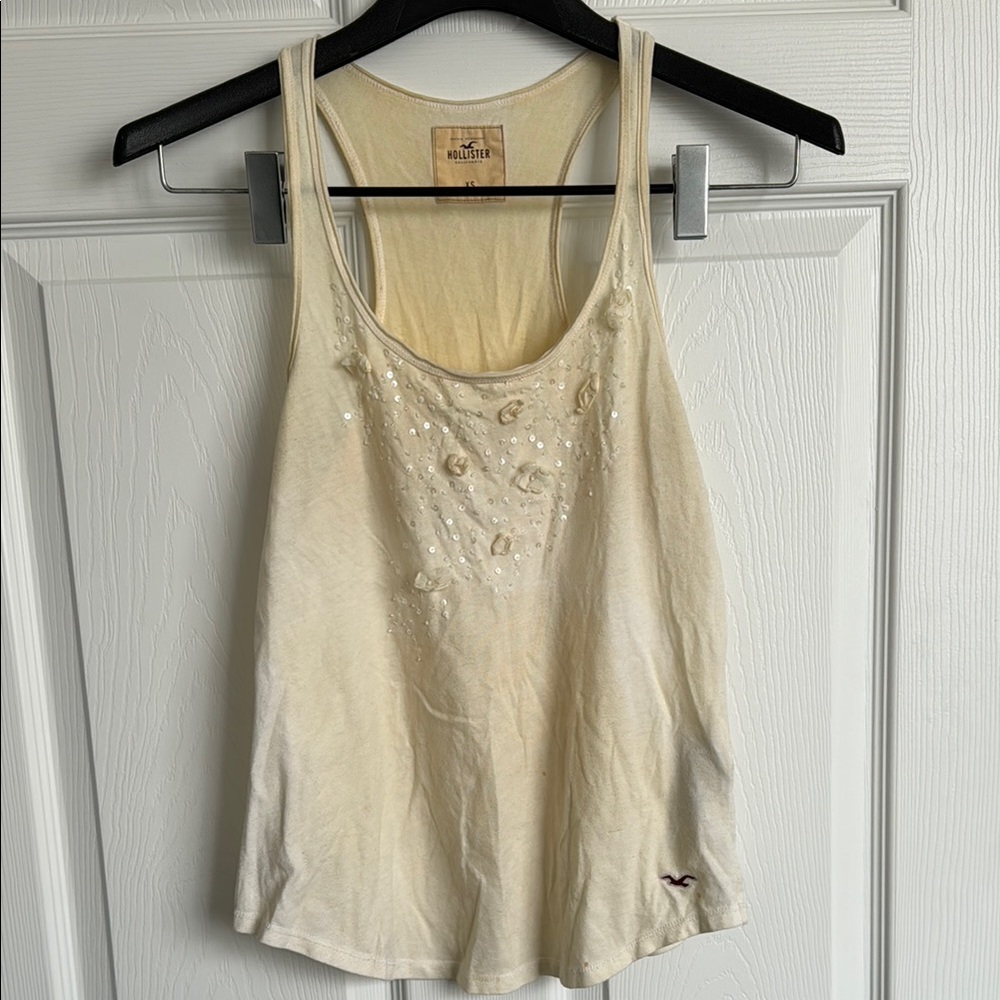 ‼️Free w Purchase‼️Hollister Cream Embellished Sequin Flower Women's Tank Top